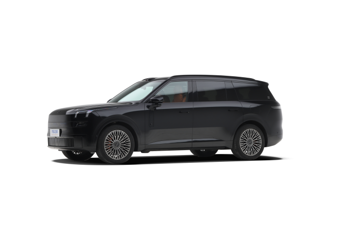 Lynk&Co 900 Ultra, пробіг 8 тисяч км